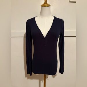 Banana Republic V-Neck Hentley Top